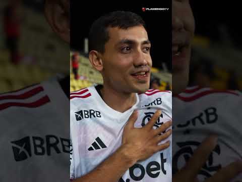 “EU AMO O MANTO SAGRADO” WRAYAN, RUBRO-NEGRO VENEZUELANO REALIZANDO O SONHO DE VER UM JOGO DO MENGÃO