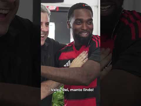 TRANSFORMANDO UM GRINGO EM FLAMENGUISTA RAIZ 🔴⚫ #flamengo  #casaflamengo