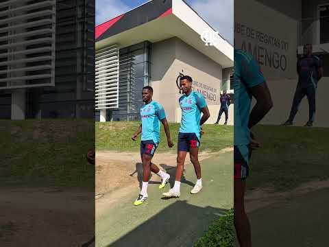 ROTINA DE TREINO NO NINHO DO URUBU 💪⚽ #flamengo #treino