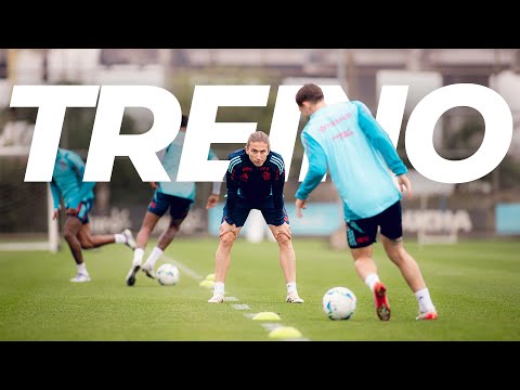 FLAMENGO TREINA COM FOCO NAS OITAVAS DE FINAL DA LIBERTADORES