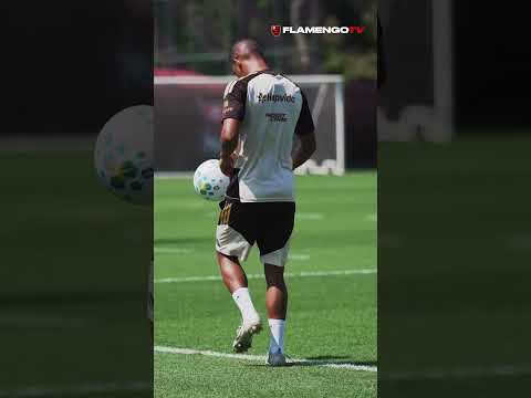 CHAMA O SAMU LINO ⚽🔴⚫ #flamengo #flamengotv #treino